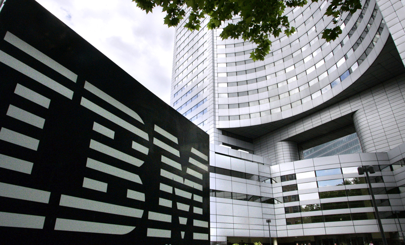 Robots et intelligence artificielle: SoftBank et IBM s'allient