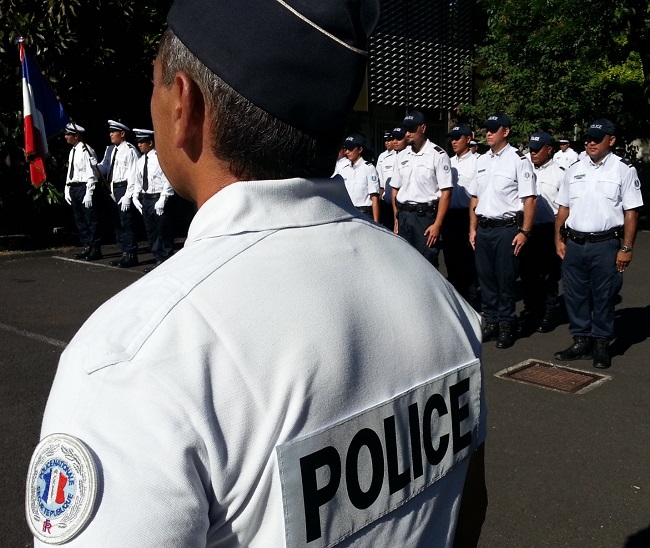 Il faut s'inscrire rapidement : jusqu'au 22 janvier par Internet, jusqu'au 29 janvier au Secrétariat général pour l'administration de la police nationale (SGAP) à Sainte Amélie.