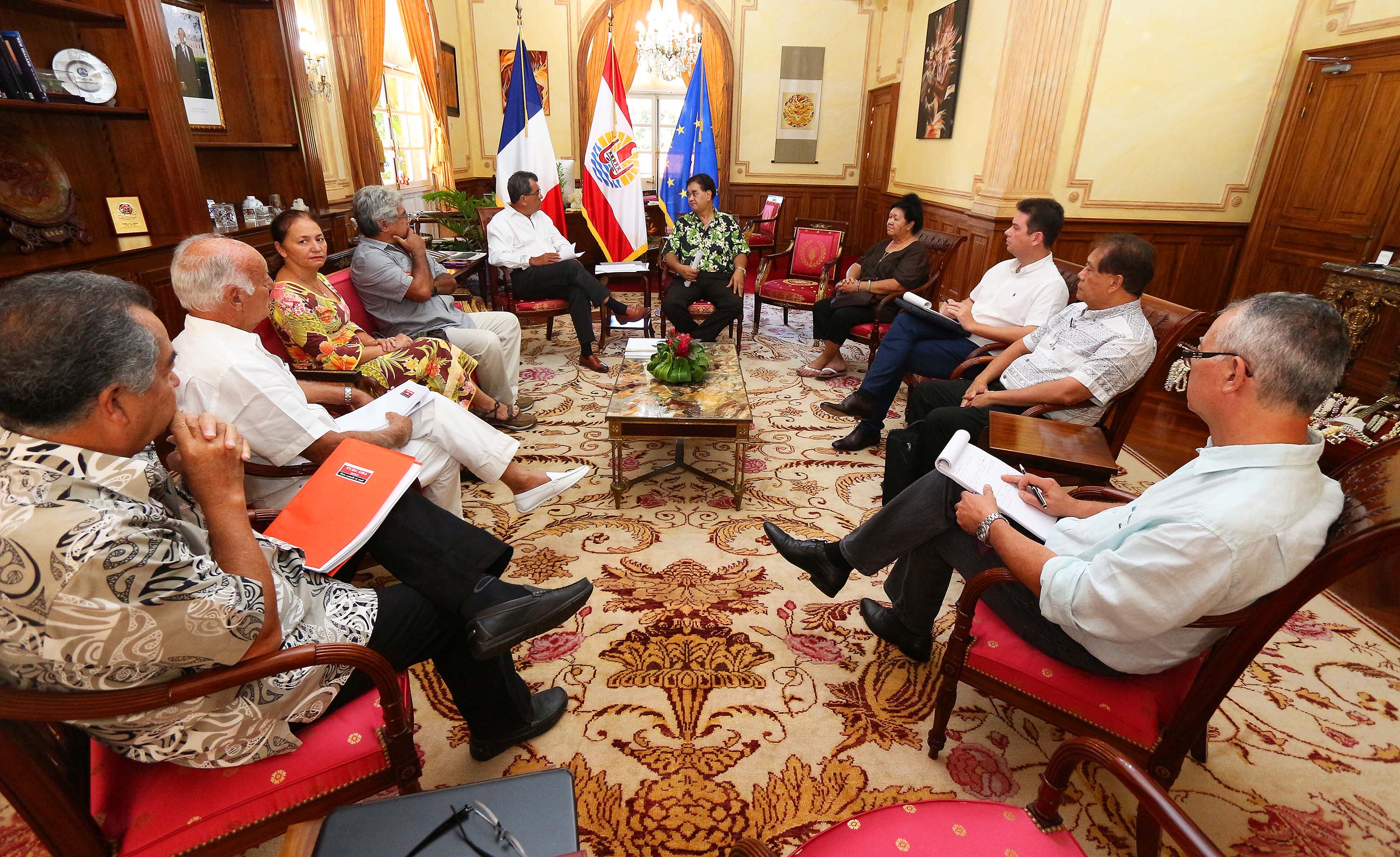 Projets de la Chambre de commerce pour 2016 : Edouard Fritch reçoit le président de la CCISM