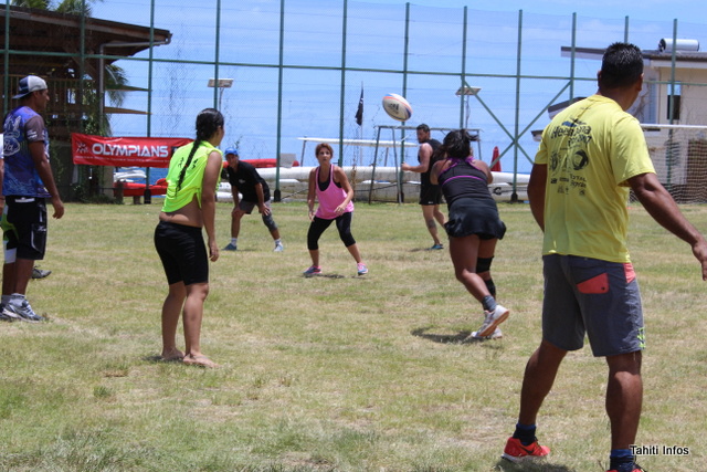 Rugby: les vieilles pompes organisent un tournoi de "touch rugby"