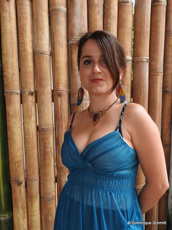 Résidant en Nouvelle-Calédonie, Sydélia Guirao a déjà écrit plus de 300 scénarios.