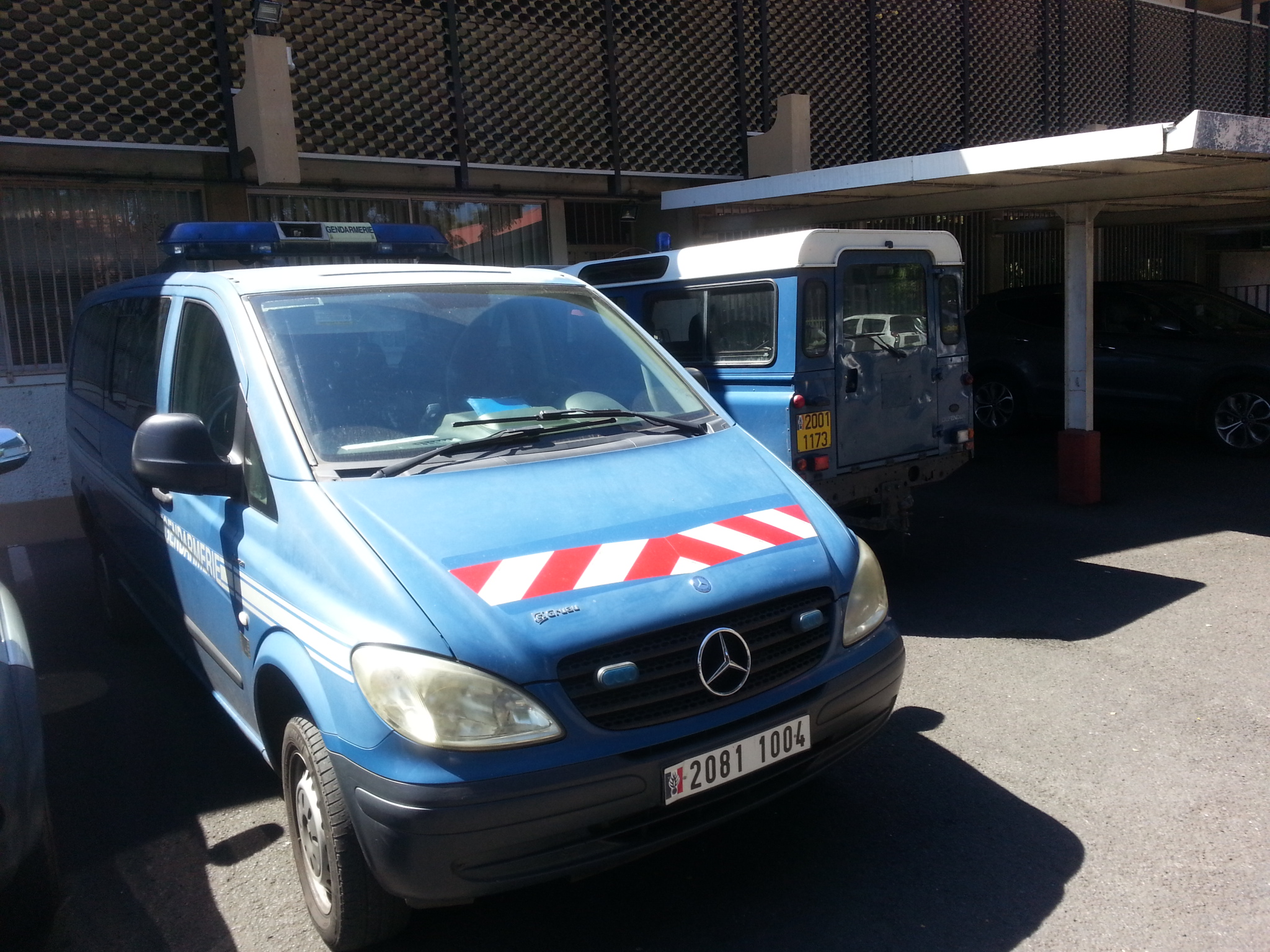 Poursuivi pour vol avec violences et agression sexuelle, le SDF, déféré ce matin au parquet, sera jugé jeudi en comparution immédiate.