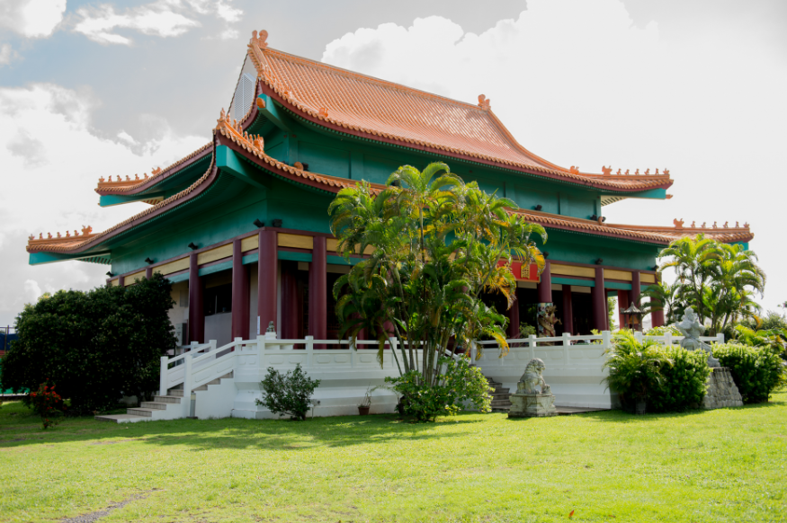 Le temple chinois de Tahiti à l’architecture bien orientale. Photo Guy Tcheong