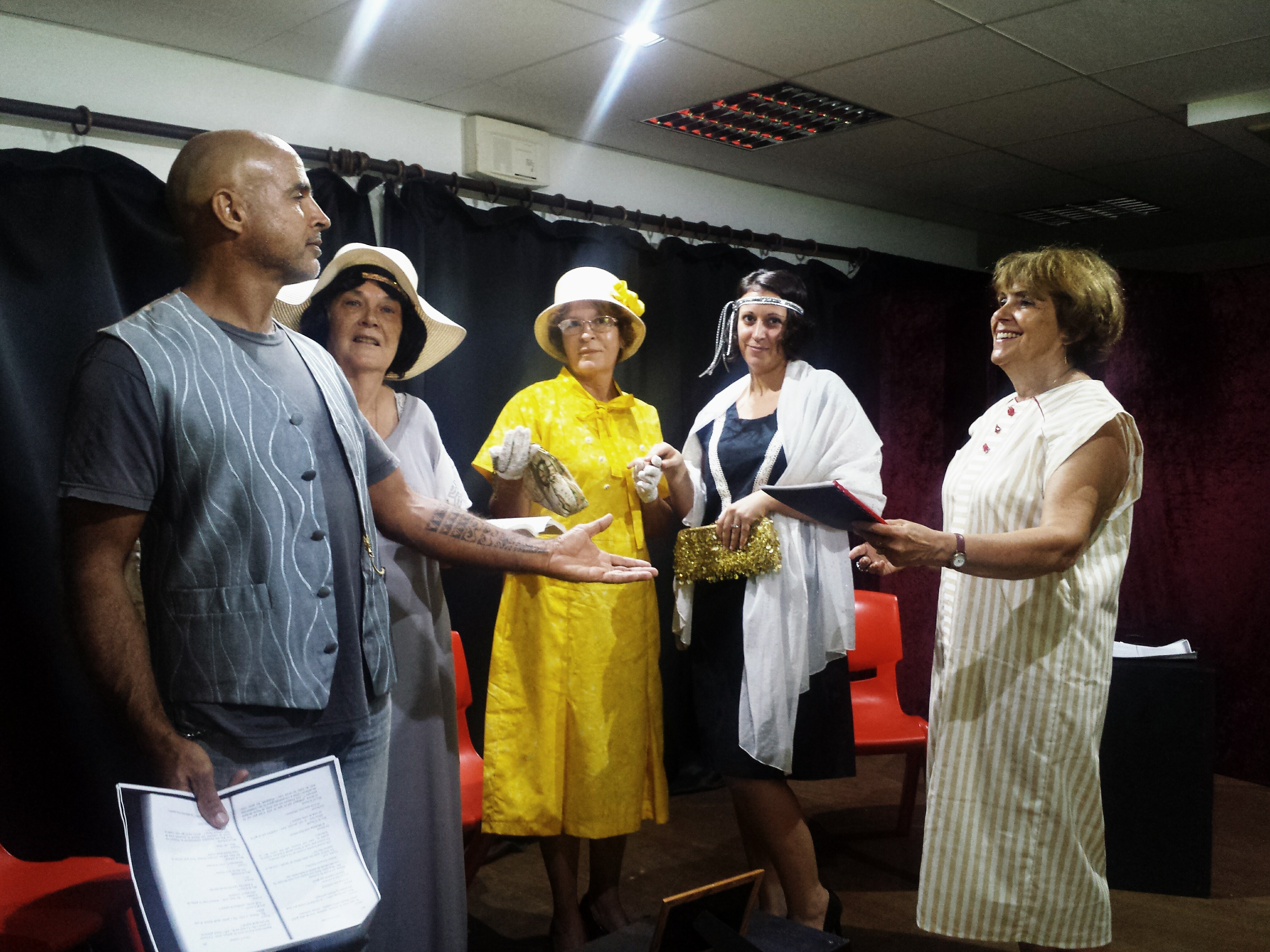 Quatre petites pièces d’environ une demi-heure chacune seront interprétées par une dizaine de comédiens adultes du CAPF.