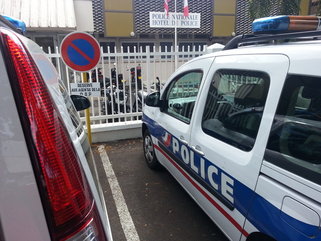 A seulement 23 ans, le plus capé des deux voleurs cumule quatre condamnations et quatorze procédures en cours.