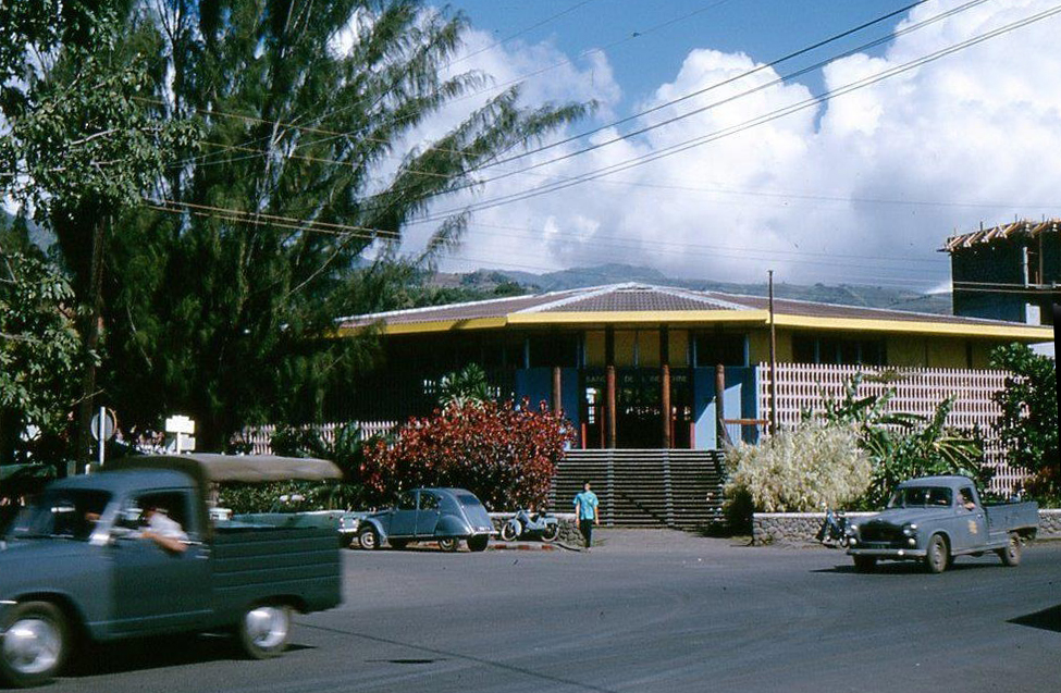 La banque d’Indochine en 1970. Carte postale