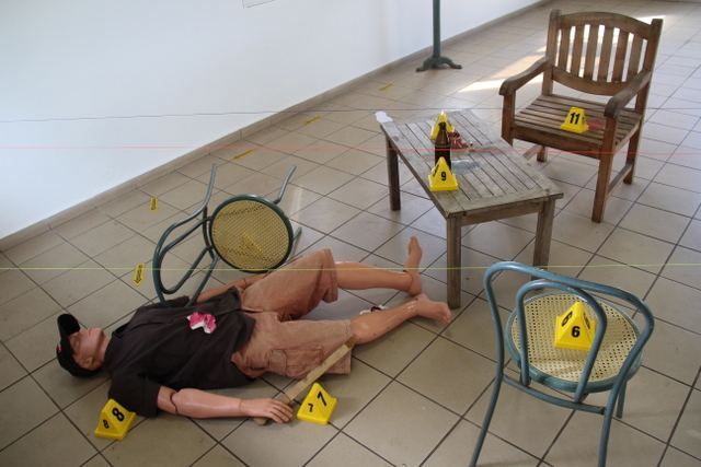 La scène de crime reconstituée pour l'occasion.