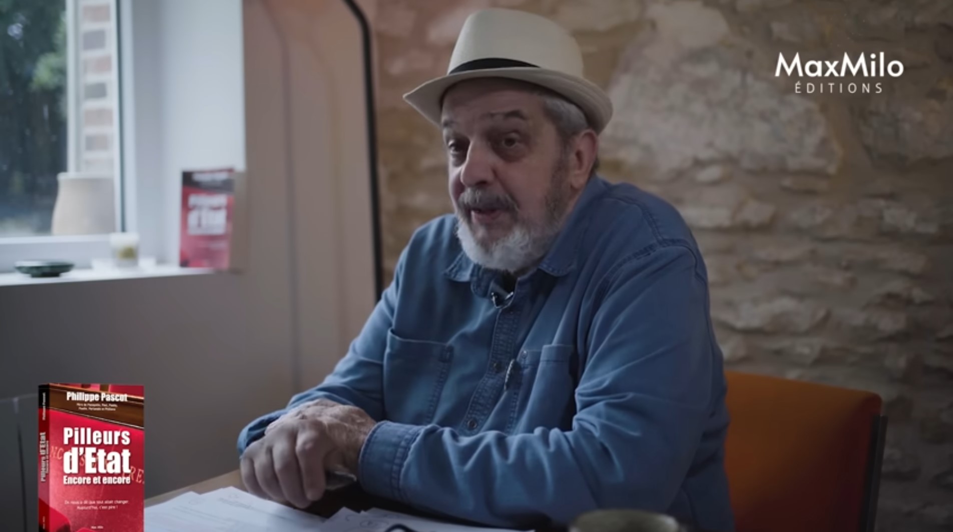 ​La charge désordonnée d’un écrivain contre Flosse