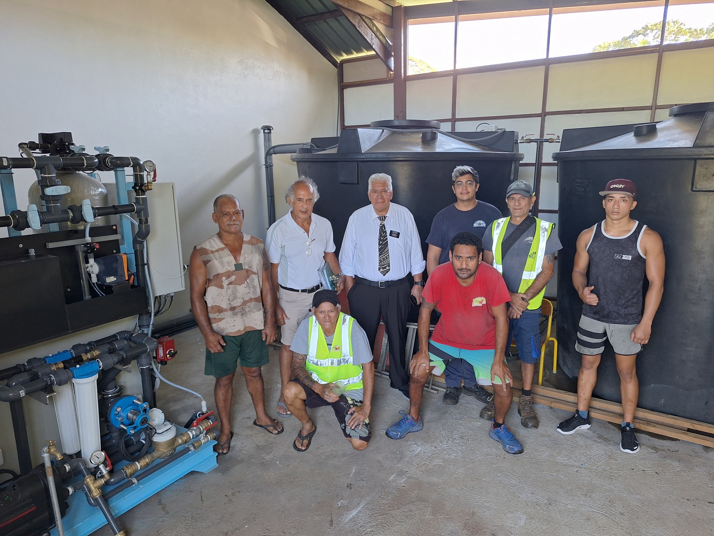 Installée à l’école Ahiti Te Ra, l’unité de potabilisation est parée pour la rentrée (Crédit : Anne-Charlotte Lehartel).