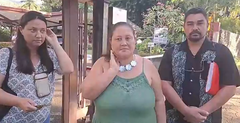 Fédération citoyenne de lutte contre les drogues et la toxicomanie : la secrétaire Mihinoa Grand Brotherson, la présidente Cathy Gaudot et le vice-président Heimoana Lintz (De Gauche à droite)