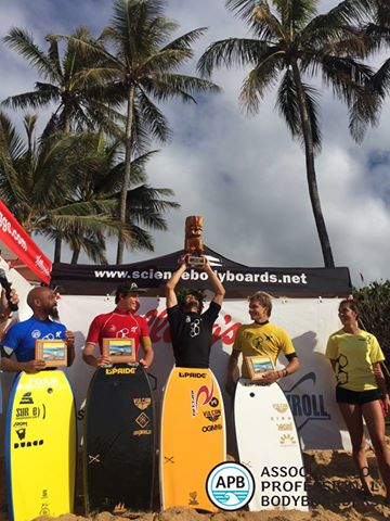 Le podium final de cette première étape du circuit mondial professionnel