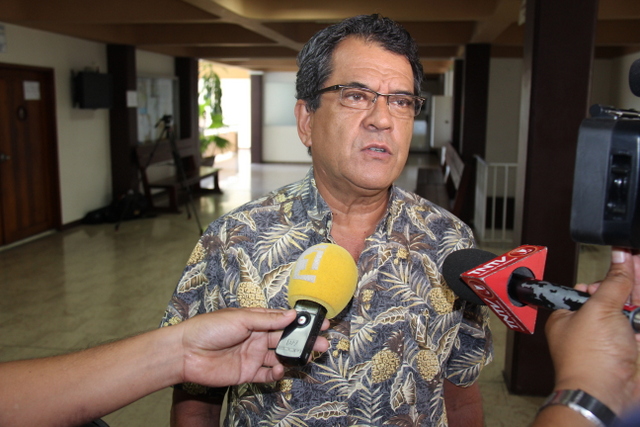 Radio Maohi : une "peine d'avertissement" requise contre Edouard Fritch, délibéré le 24 mai (Màj)