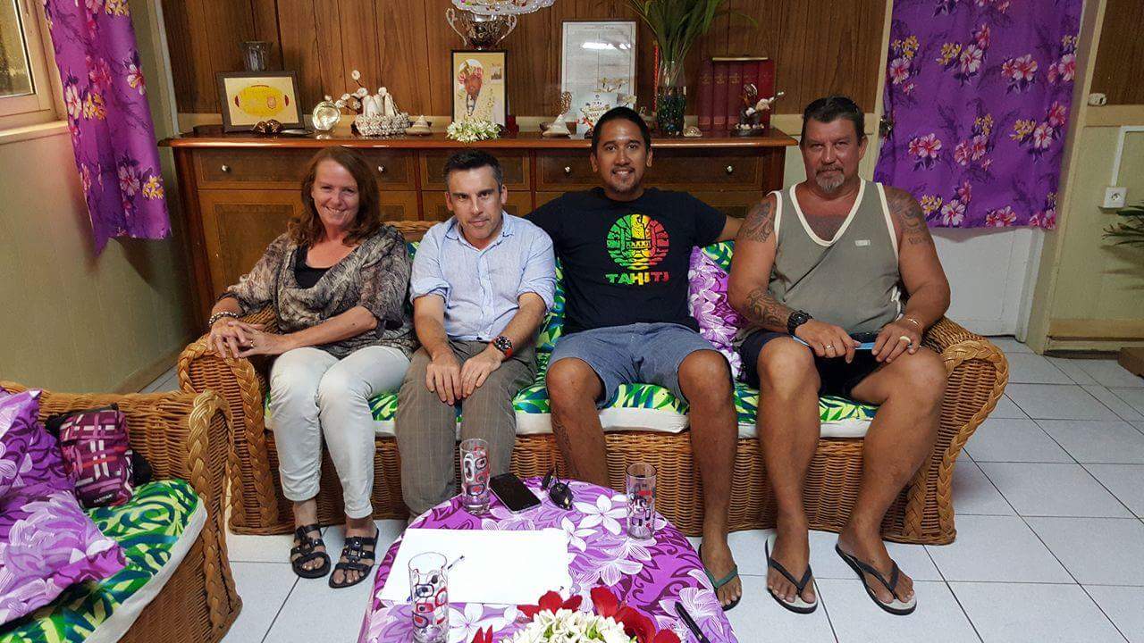 Félix Tokoragi a échangé très longuement avec la Direction des enseignements secondaires et le directeur de l'école primaire afin que le conseil municipal contribue à l'épanouissement éducatif des enfants.