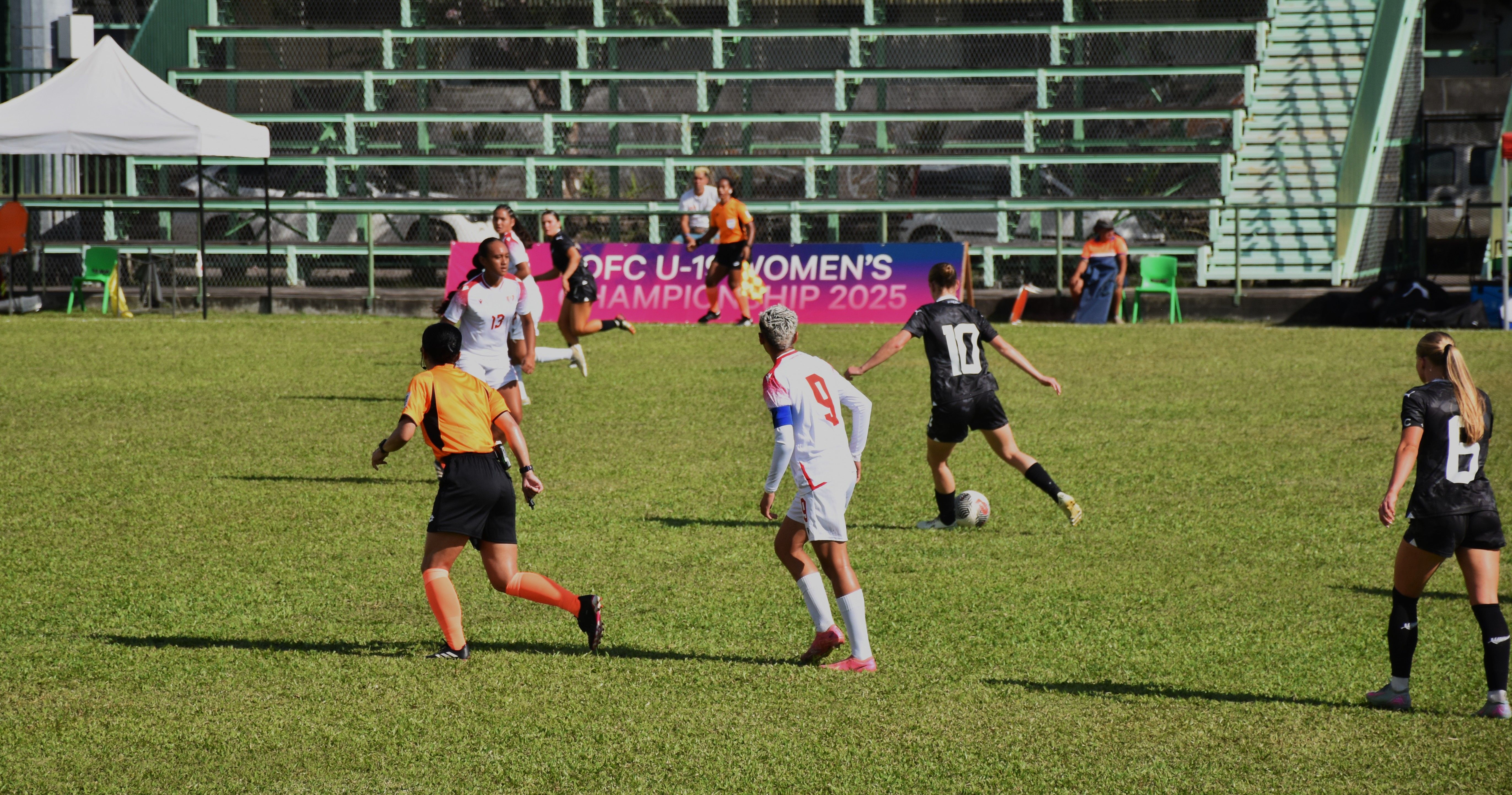 La numéro 10 Néozélandaise, Zoe Benson, joueuse du match, a illuminé cette rencontre de sa classe internationale.