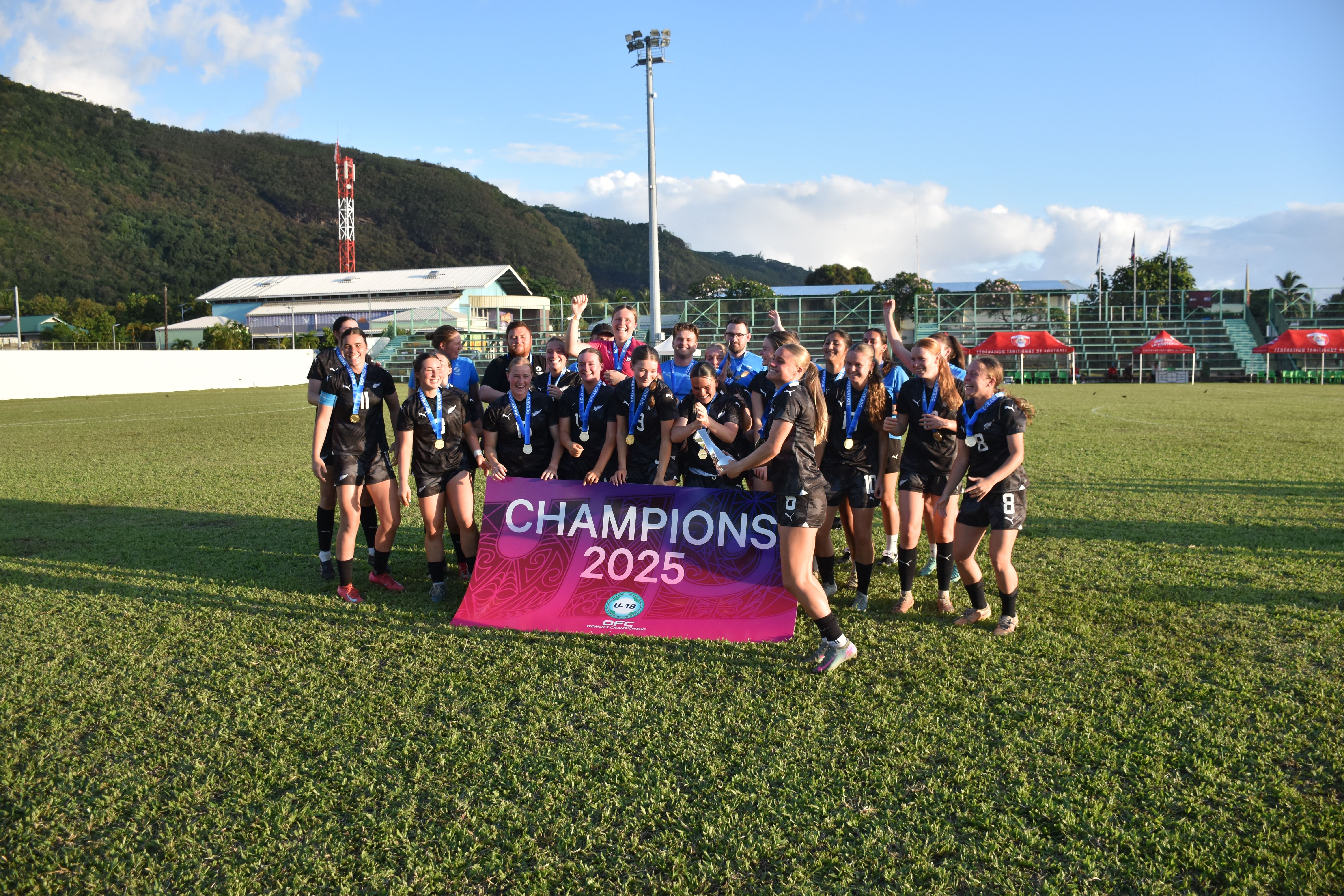 Les Football Ferns Juniors remportent cette édition du Championnat U19 féminin de l’OFC.