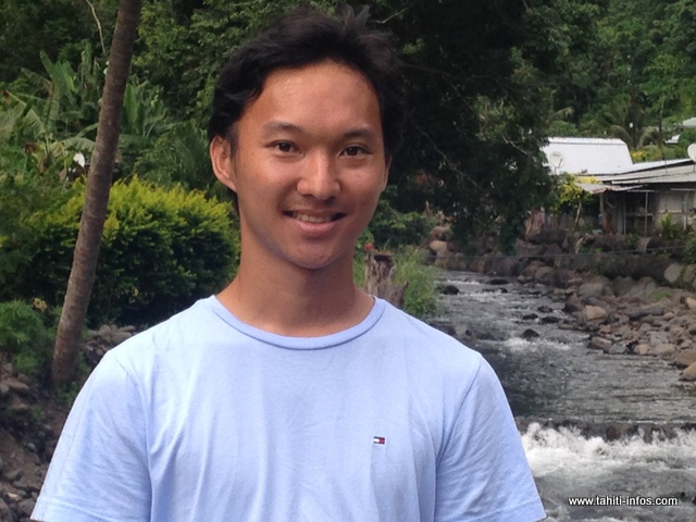 "Pour les familles qui sont contre la pause des compteurs et bien elles n'auront pas le choix puisque le compteur, c'est pour le foyer, c'est pour la consommation personnelle, ça ne concerne pas ce qui vient avant. Ce que les gens paieront, c'est ce qu'ils consommeront et non ce qui est gaspillé sur le réseau principal. Au final, c'est mieux peut-être de travailler d'abord sur les foyers avant de finir sur quelque chose de plus général et qui coûte beaucoup plus chère", prévient Warren Afo, élu en charge de l'eau.