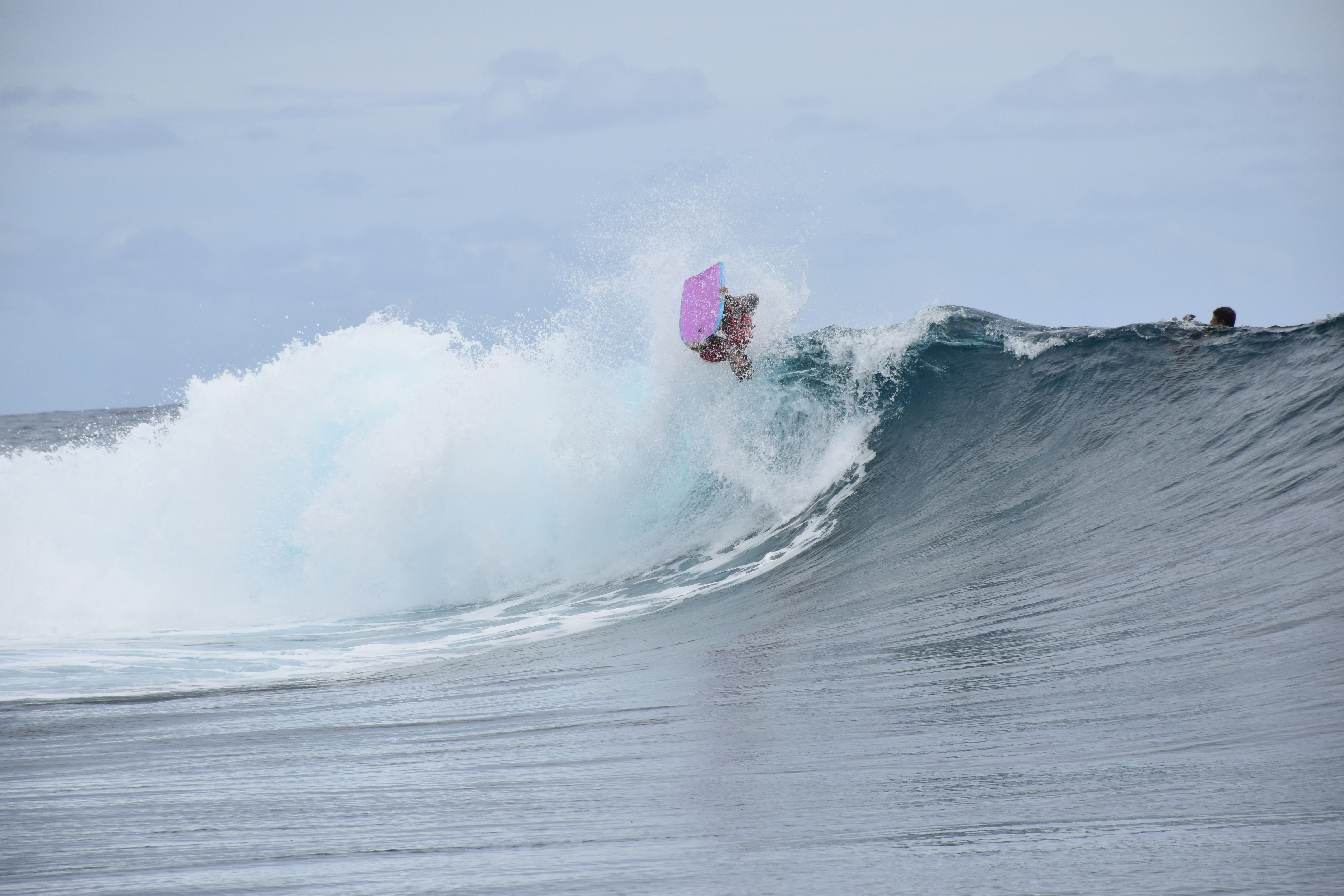 L’adversaire du jour de Terence Maitui en finale du bodyboard Prone, Noho, James Omitai a lui aussi fait preuve d’initiatives.