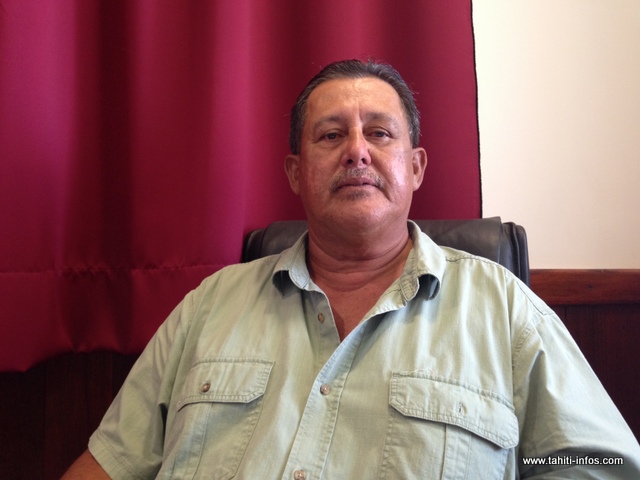 Dauphin Domingo est désormais en difficulté au sein de sa commune : ce mercredi 18 des 28 conseillers municipaux ont rejeté les comptes administratifs 2015 de Hitia'a O Te Ra, refusant donc de valider la gestion du tavana des deniers publics.