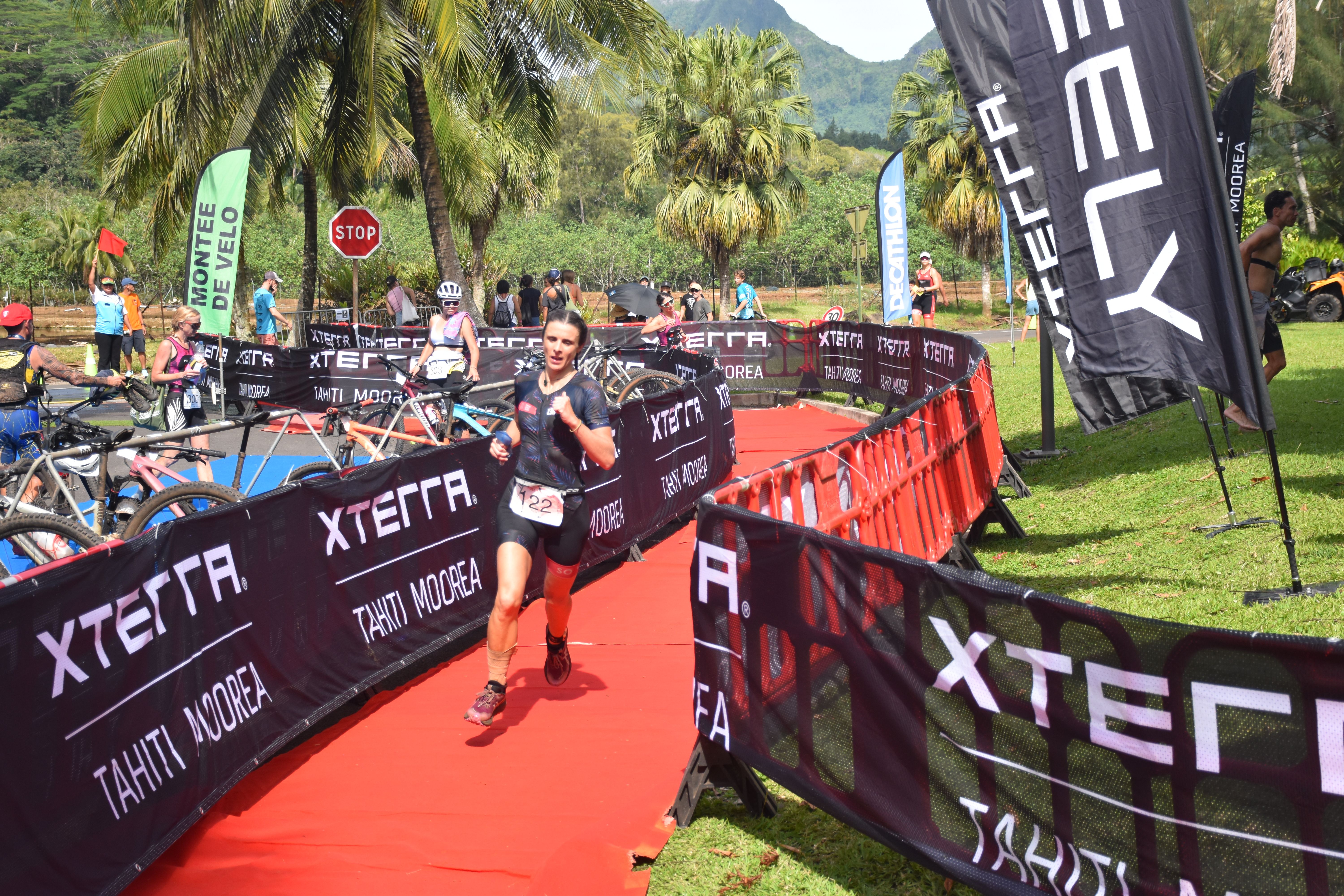 Photo 10 : Anna Carmé remporte le Taho’e Challenge chez les femmes.