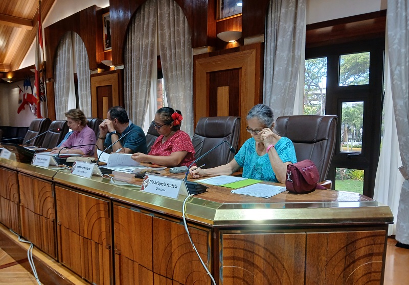 Autosaisine sur les violences intrafamiliales