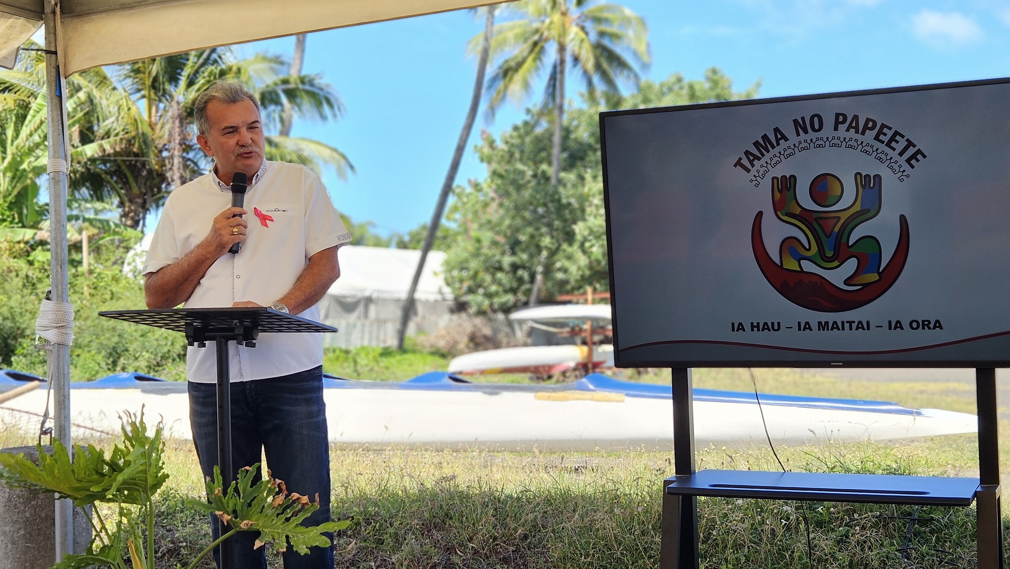 ​René Temeharo officiellement en campagne