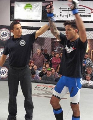 MMA : Une nouvelle salle de MMA avec « the Islander »