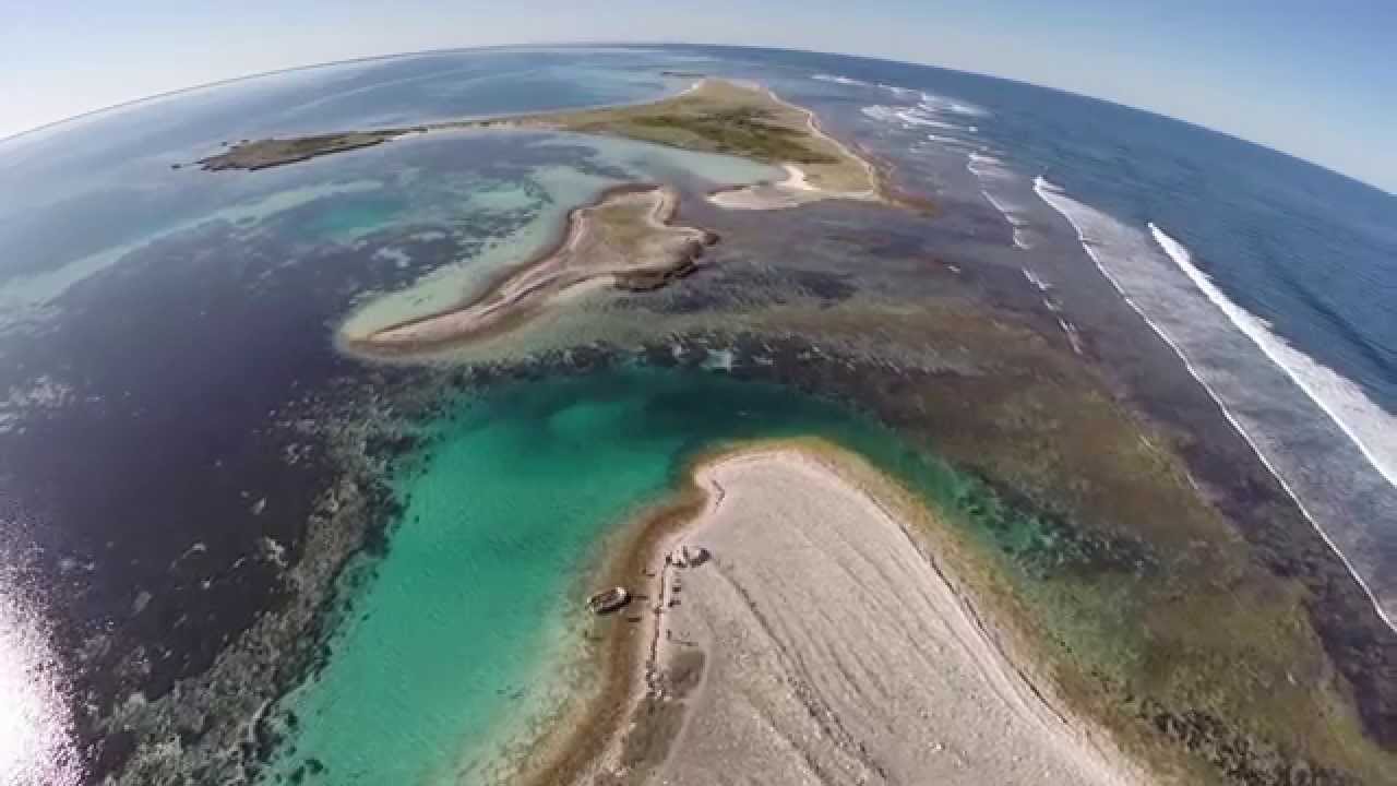 Une vue des îles basses que forme l’archipel des Houtman Abrolhos, à 60km au large des côtes australiennes.