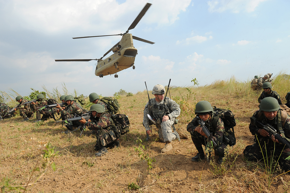 Exercices militaires Manille/Washington, mise en garde chinoise