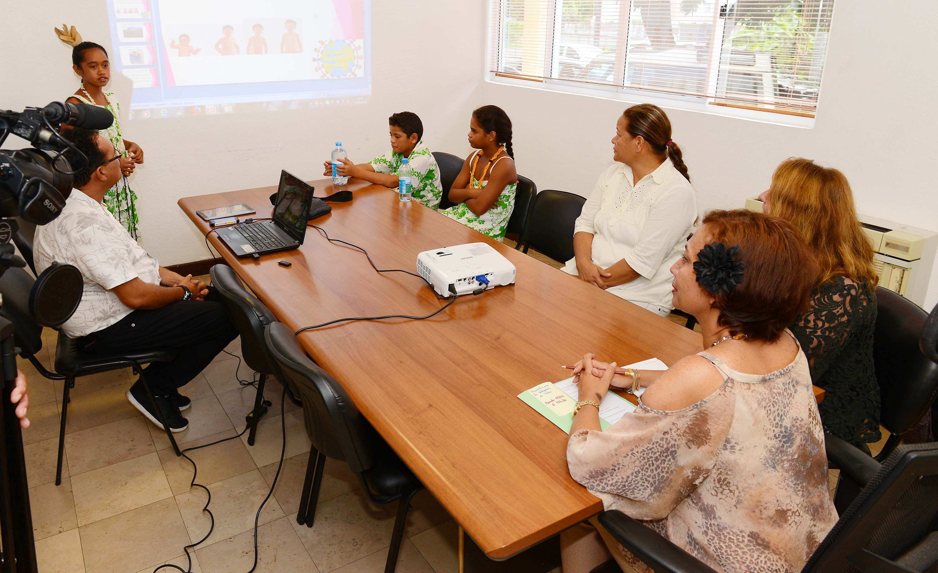 Des élèves de Tureia ont été reçus au ministère de l'éducation