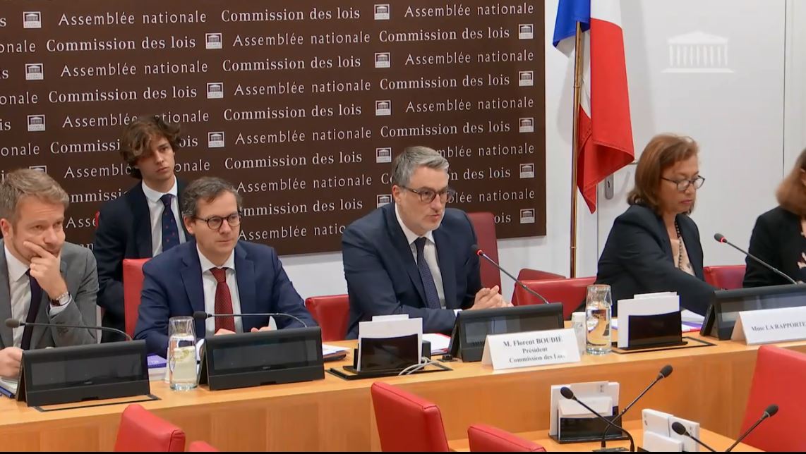 Feu vert de la commission des lois pour élargir les compétences des tāvana