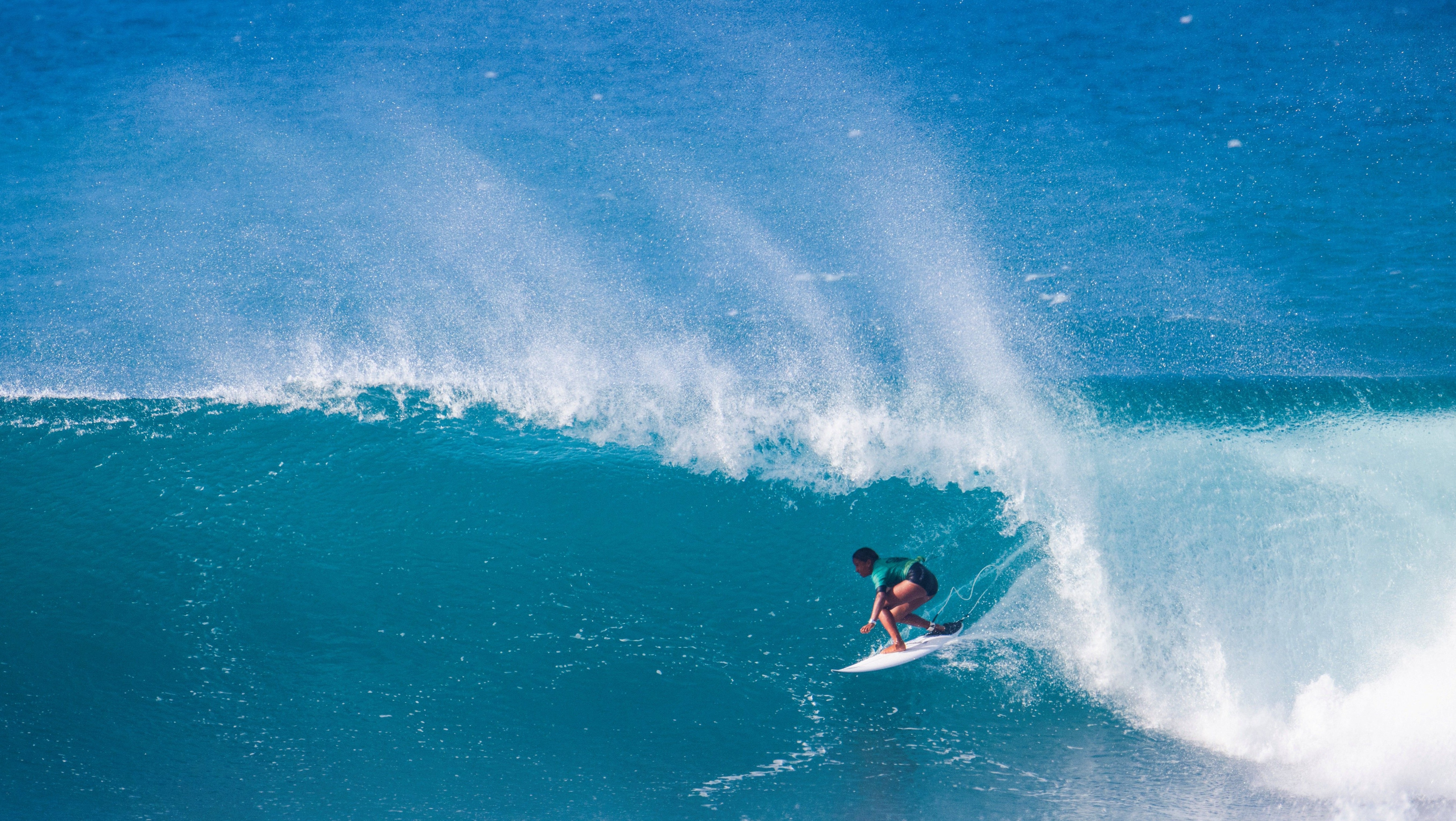 Le talent de Kiara Goold a illuminé les vagues d’Oahu.