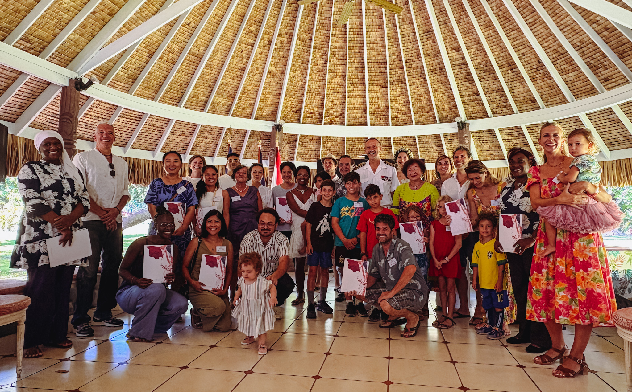 La cérémonie a accueilli 27 personnes de plus de dix nationalités différentes.