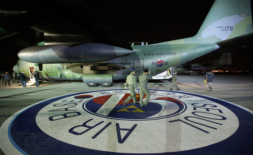 LEE JIN-MAN / POOL / AFP