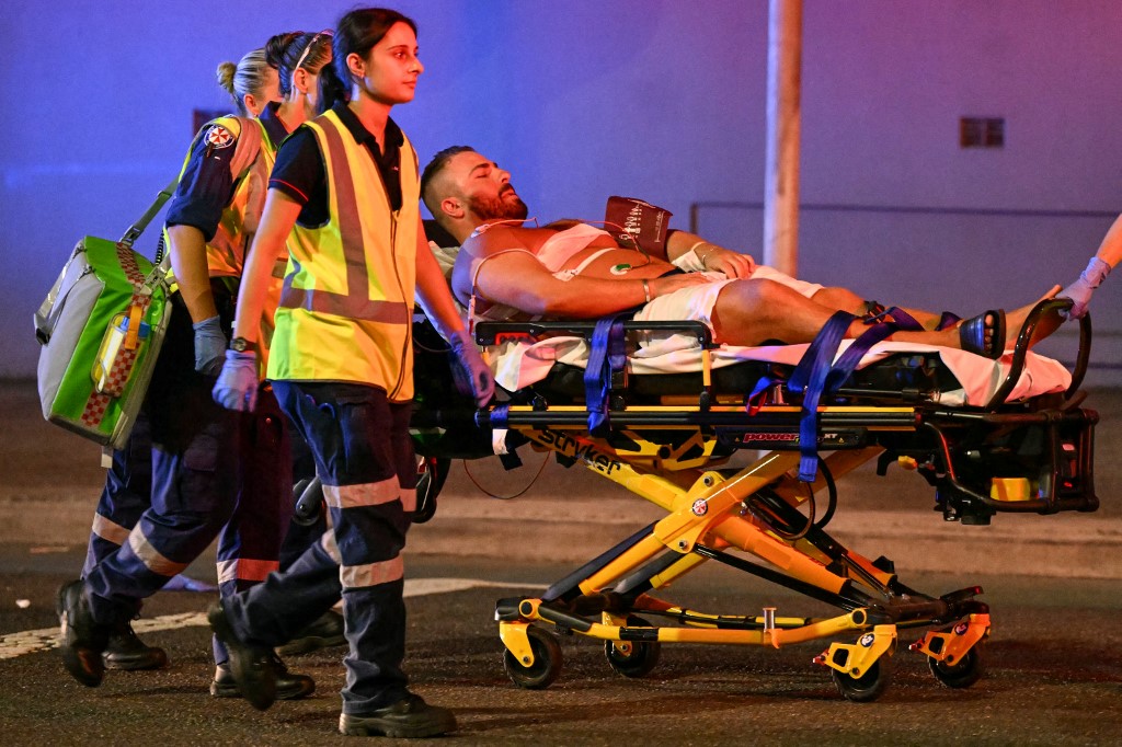 Une attaque "terroriste" et "antisémite" fait 11 morts sur une plage de Sydney
