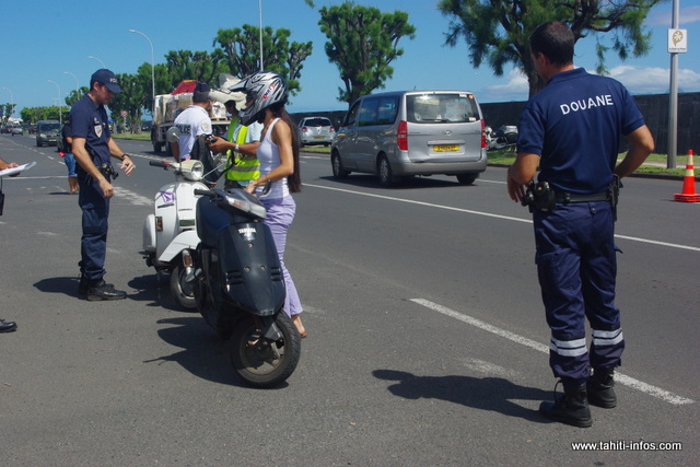 Dans la matinée, la douane avait rejoint le dispositif à la recherche, entre autre, de viande de tortue.