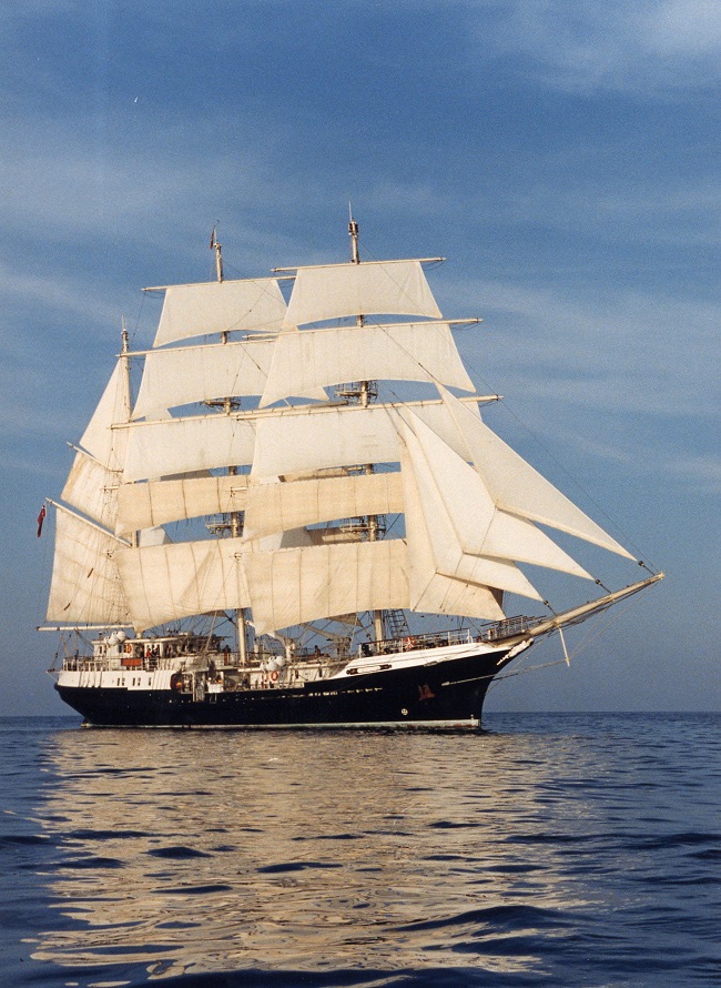 En mer et toutes voiles dehors