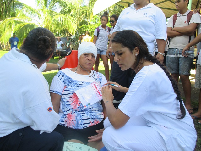 Les secours mobilisés après l'effondrement d'une tribune (exercice)