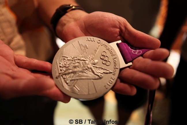 La médaille d'argent obtenue par Anne Caroline Graffe en 2012