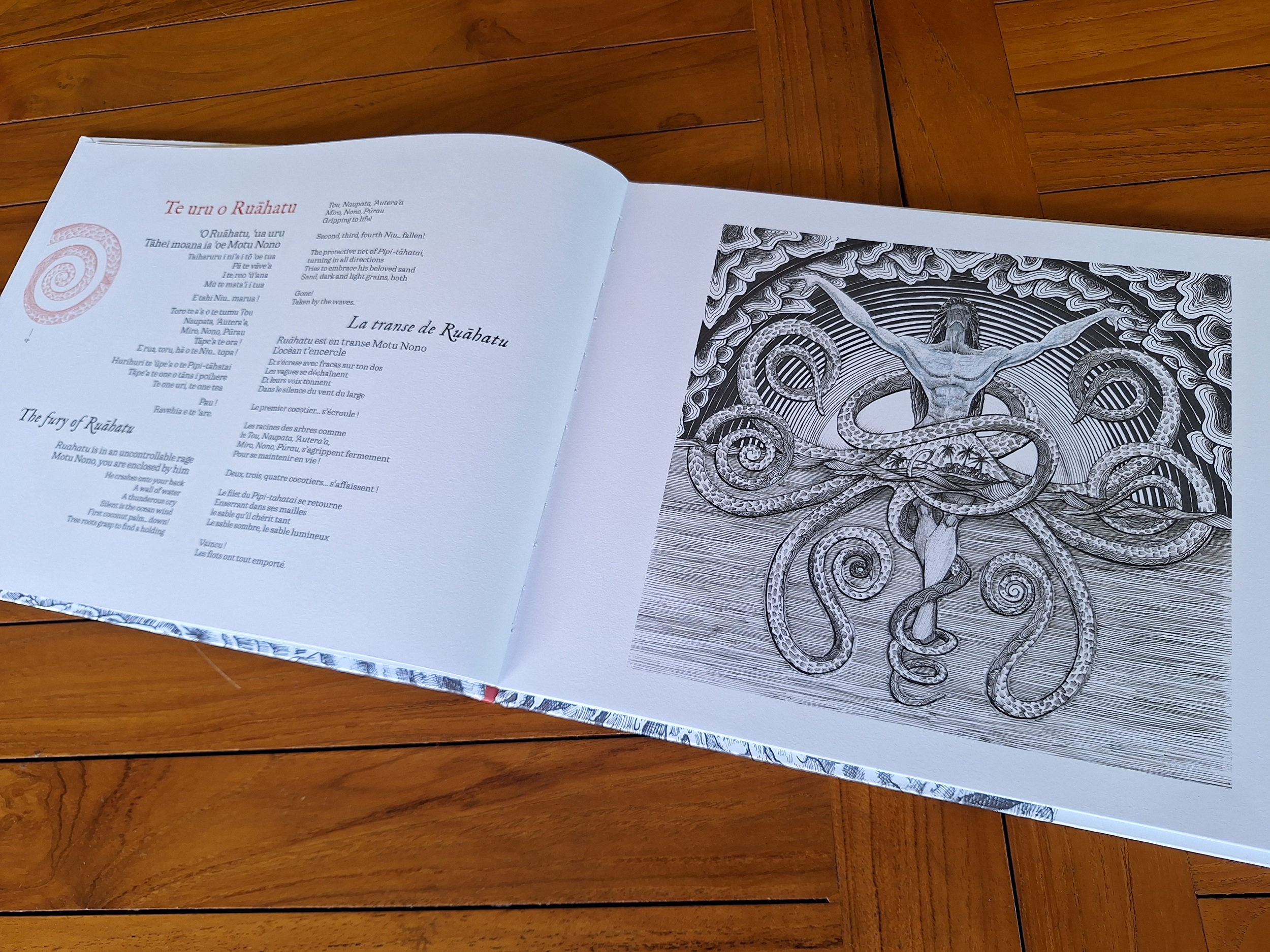 Le texte tahitien est traduit en français et en anglais, et accompagné de superbes illustrations.