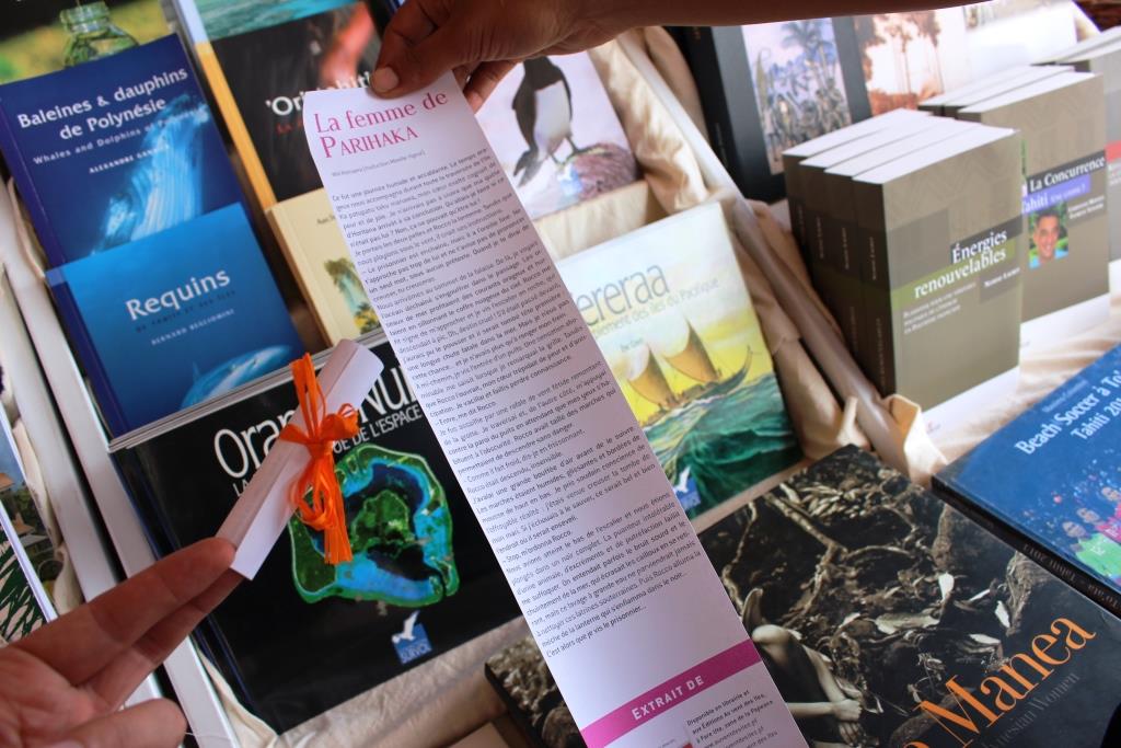 Au Vent des îles lance le "bonbon littéraire"