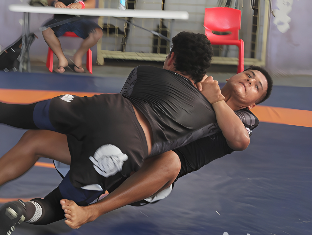 La revue d’effectif dans le cadre d’une sélective pour les Jeux 2027 a démontré samedi que la lutte tahitienne était en plein essor et possédait du potentiel.