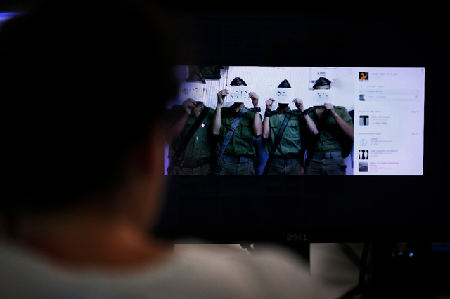 Un porte-parole de Microsoft a confirmé qu'un représentant du groupe allait bien prendre part à cette session spéciale, mais sans fournir de détail.