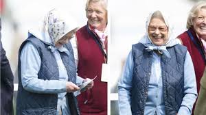 GB: Un bon d'achat de 50 livres illumine la journée d'Elizabeth II