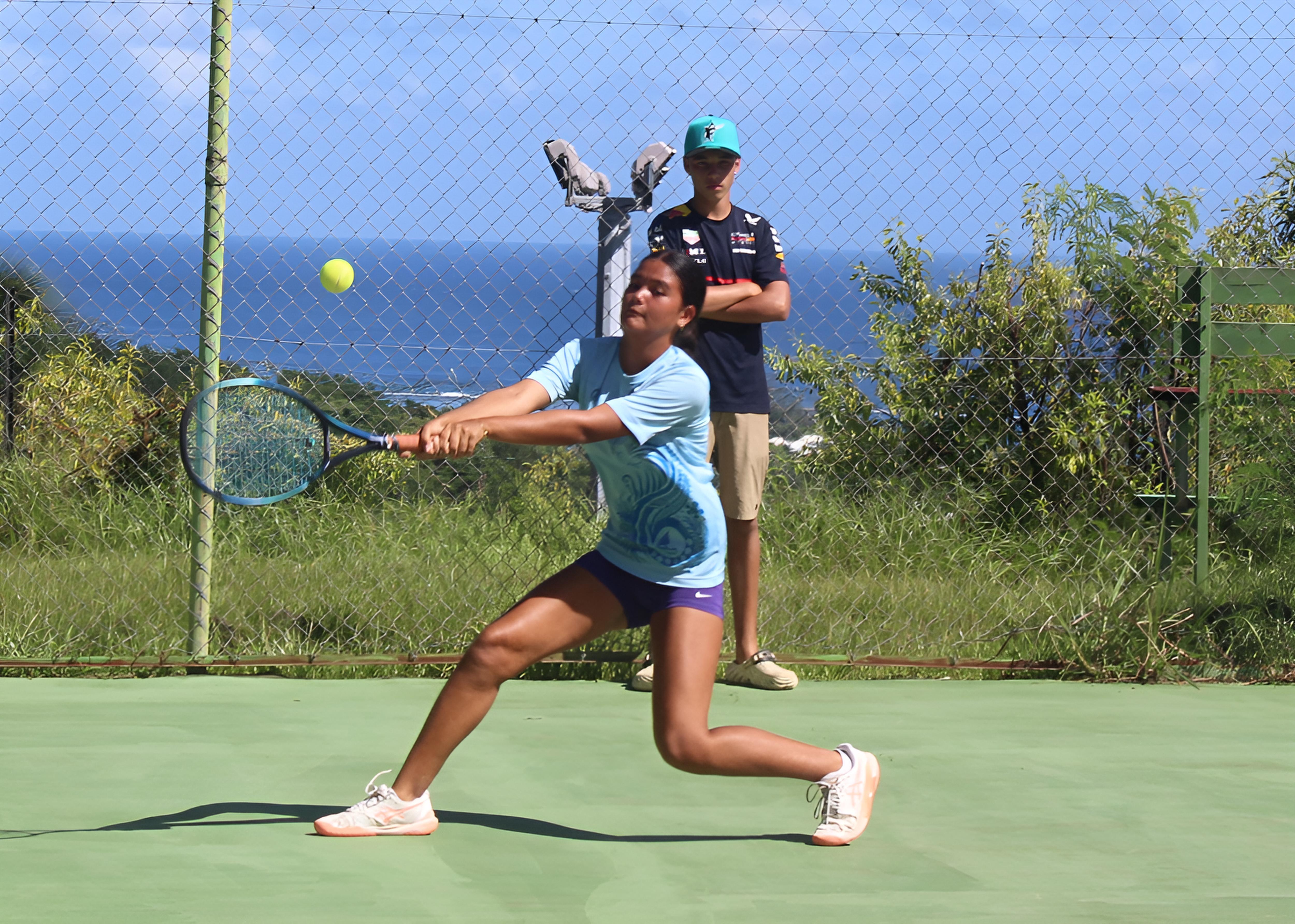 Mia Hirlemann a réalisé le doublé en 13-14 ans et 15-18 ans chez les filles.