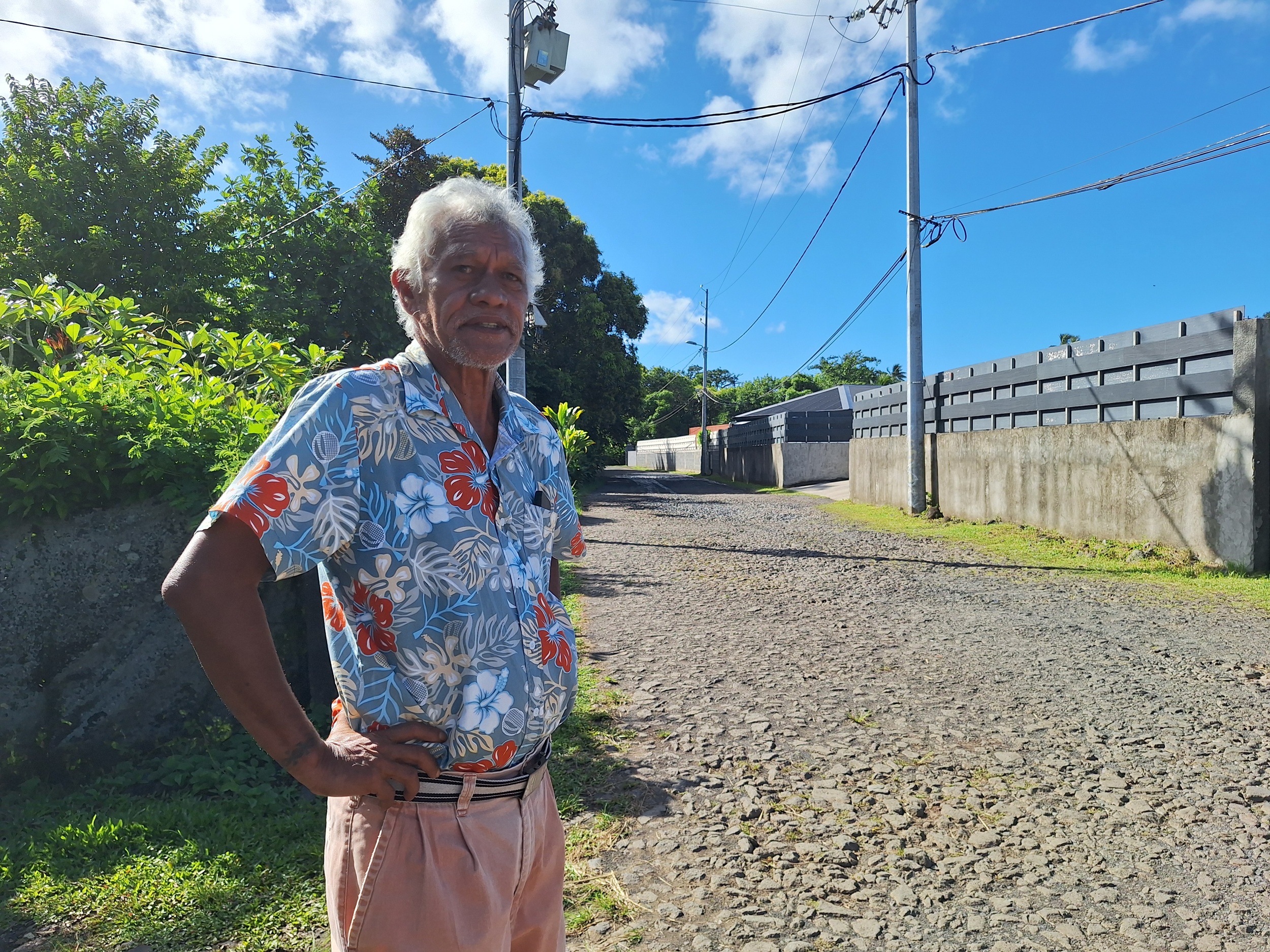 “Les secours interviennent, mais c’est ponctuel. Il faut régler le problème durablement”, estime Opeta Tahuaitu au sujet des inondations récurrentes (Crédit : Anne-Charlotte Lehartel).