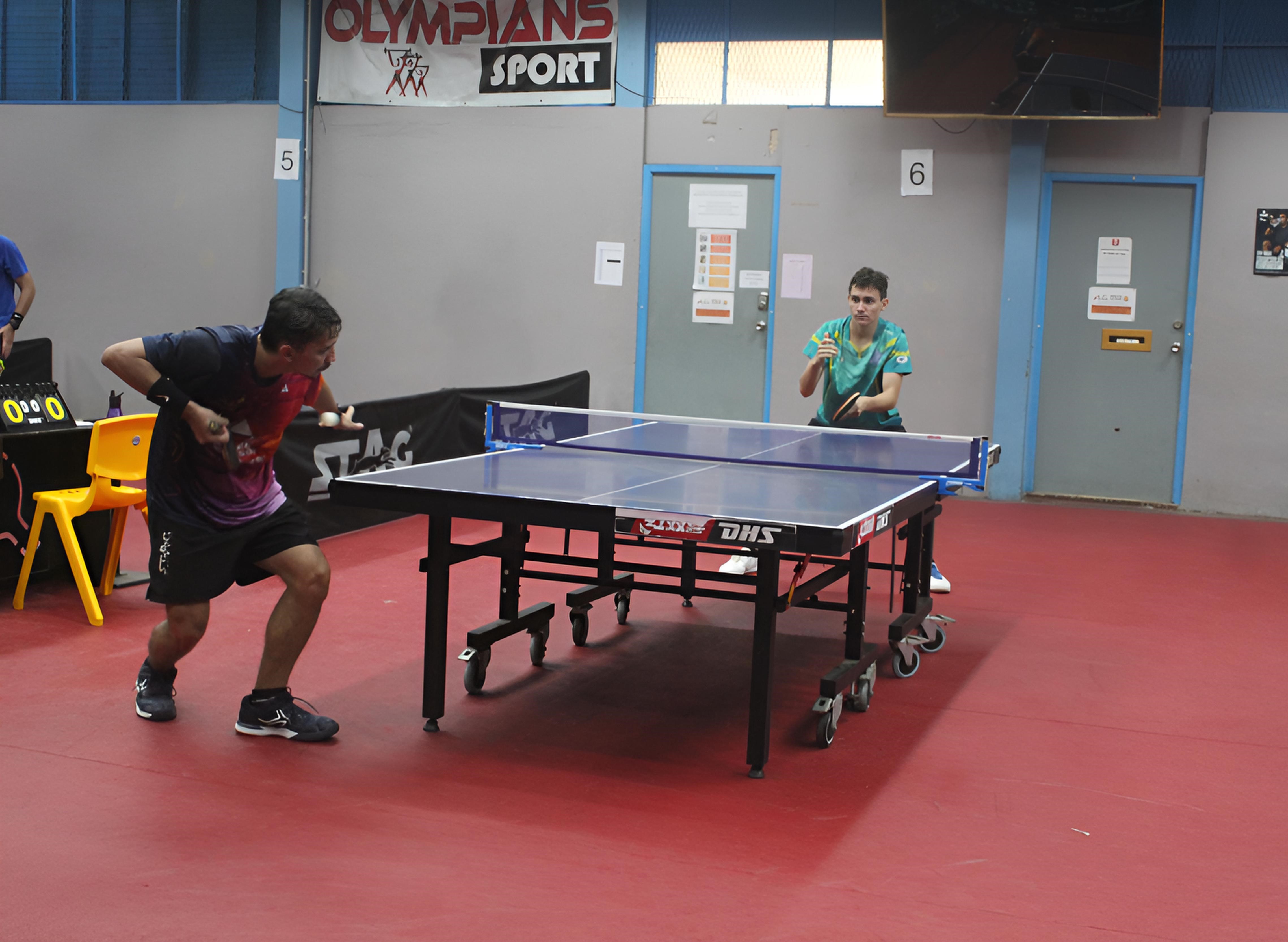 Les frères Pambrun seront au rendez-vous des demi-finales, Arii (au premier plan) avec Aito, Ariinui (au fond) avec Taaone Tennis de Table Pirae (TTTP).