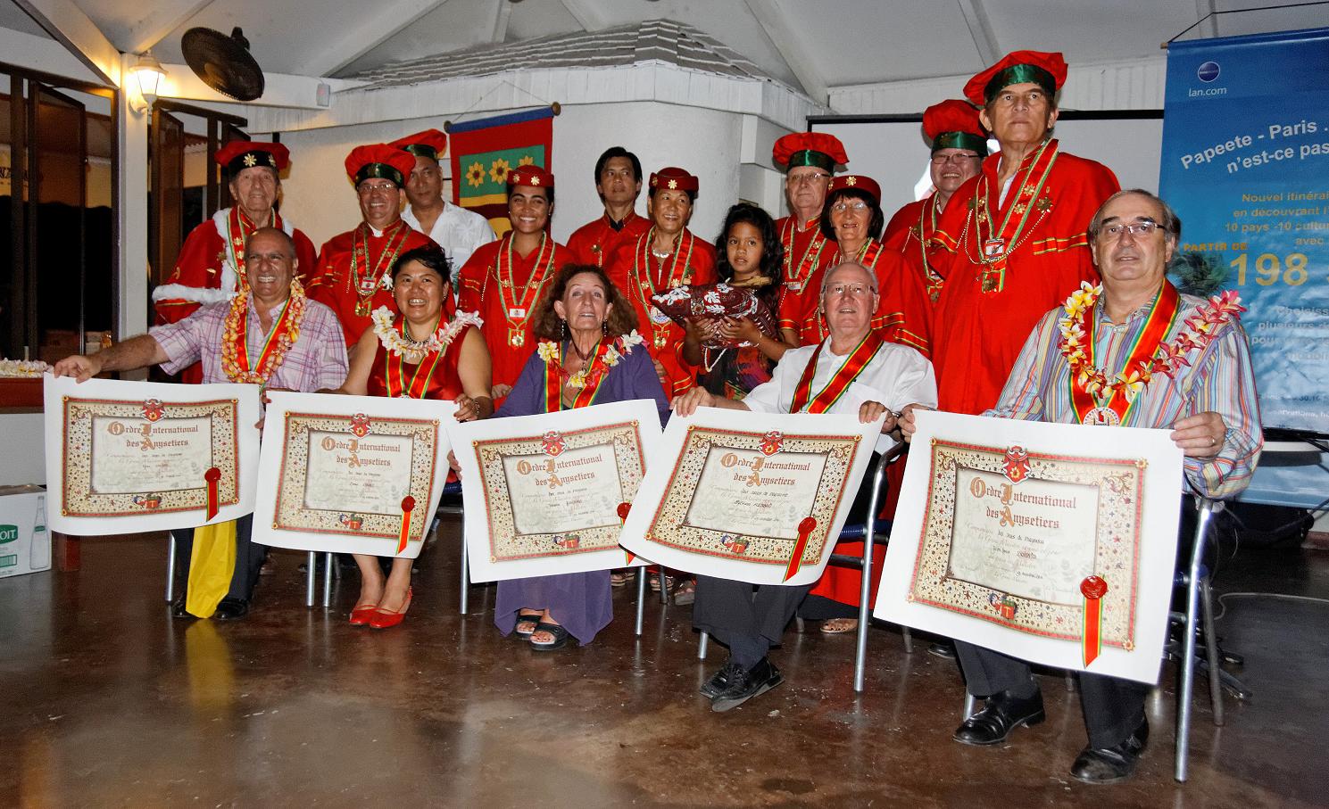 À partir du 5 juin, la commanderie polynésienne des Anysetiers comptera 25 membres. Trois nouveaux seront intronisés lors du grand chapitre magistral.