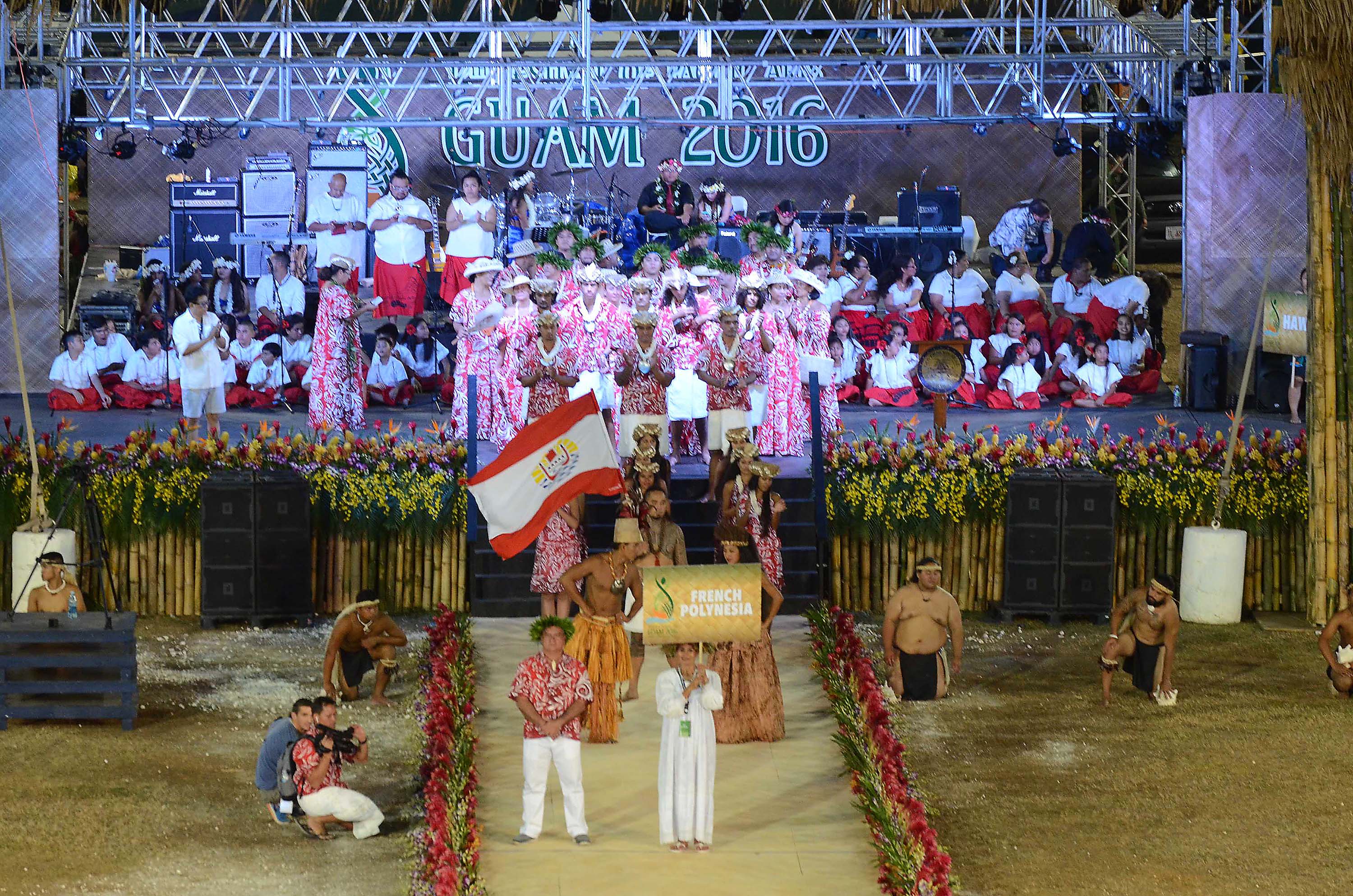 Une cinquantaine de personnes compose la délégation polynésienne.