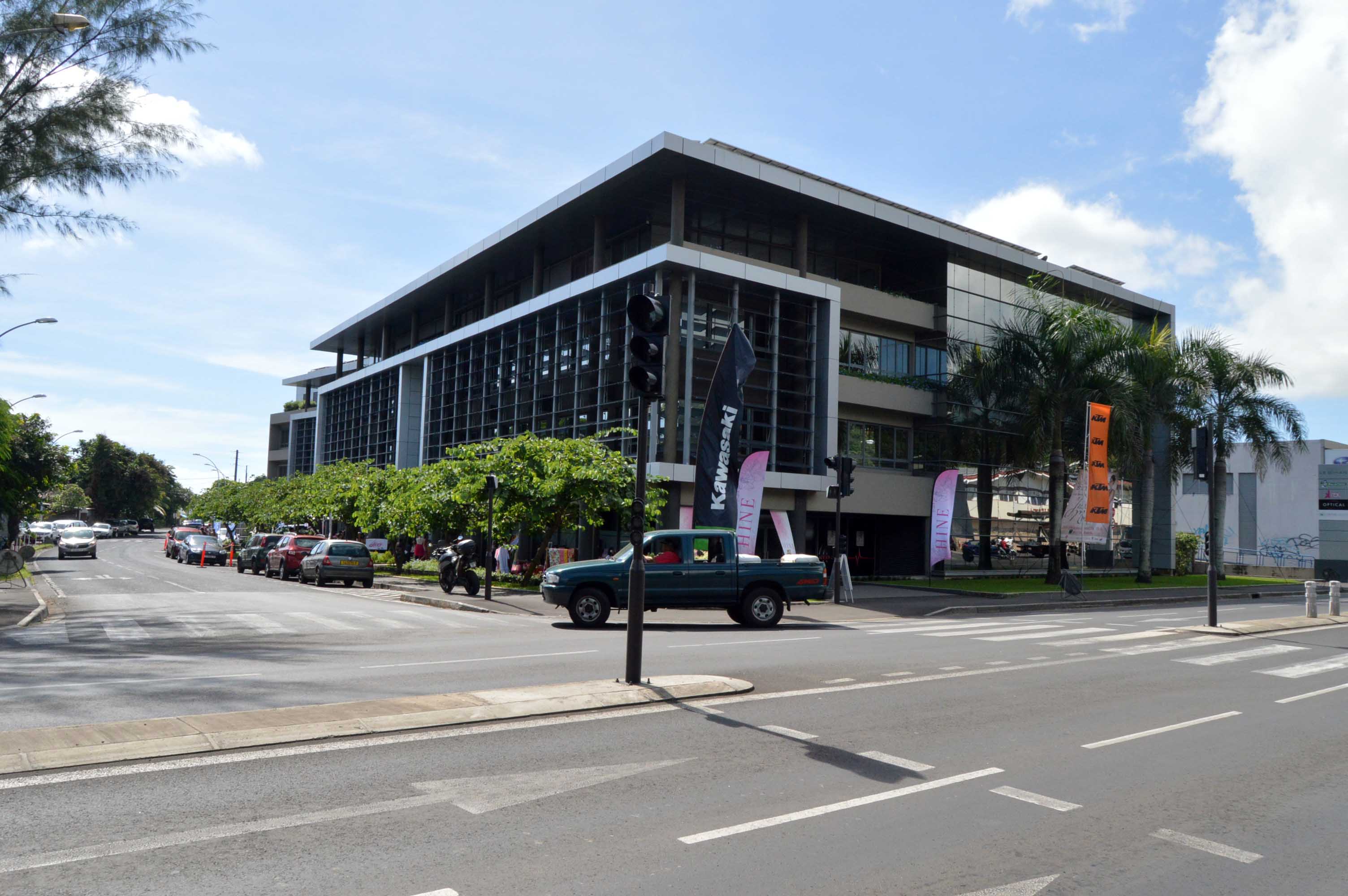 SALON "Just for mum" : Fermeture temporaire de la rue Le Bihan vendredi 27 mai à partir de 13h00 et samedi 28 mai jusqu’à 22h00.