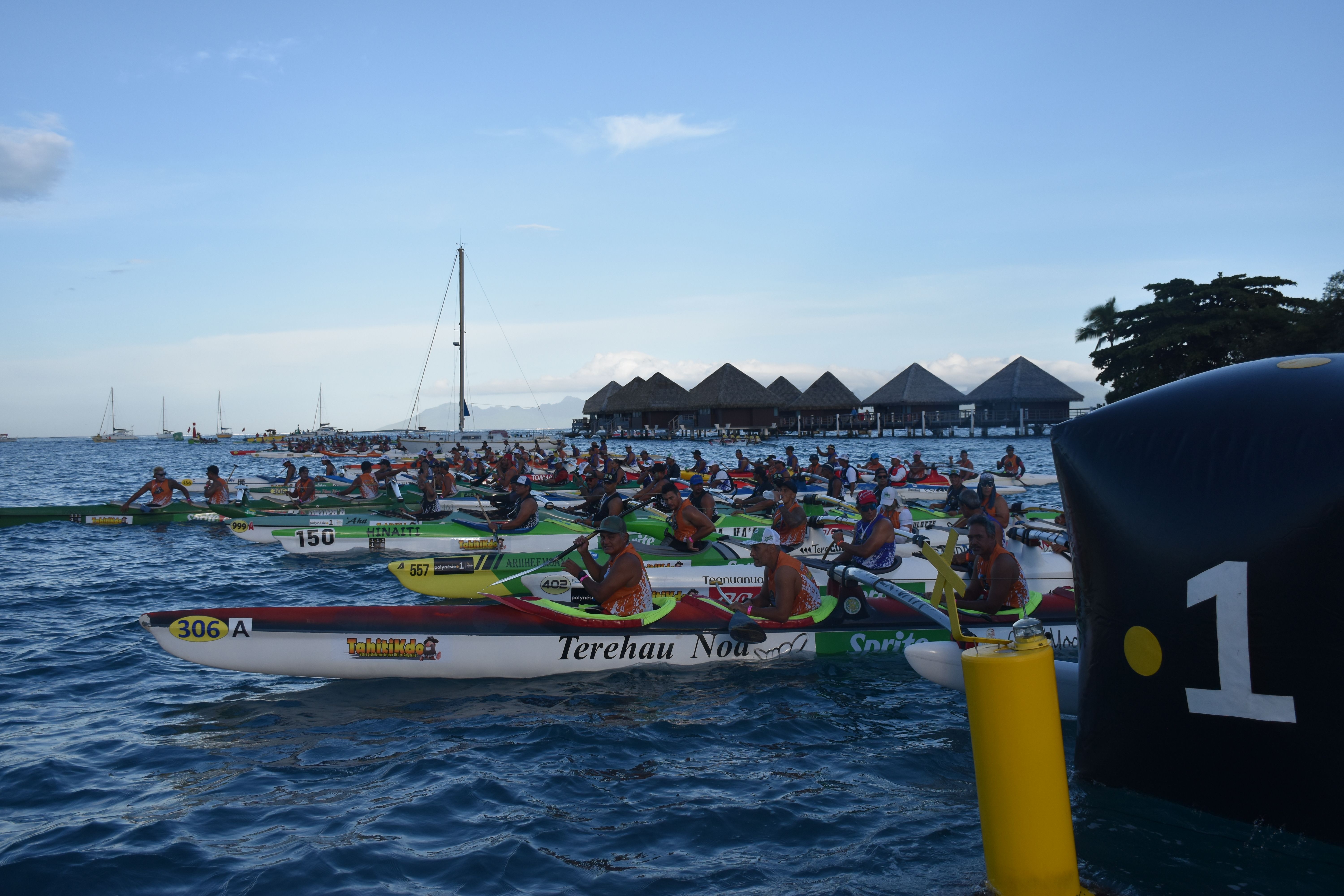 Le départ de la 35e édition du marathon de Polynésie La 1ère.